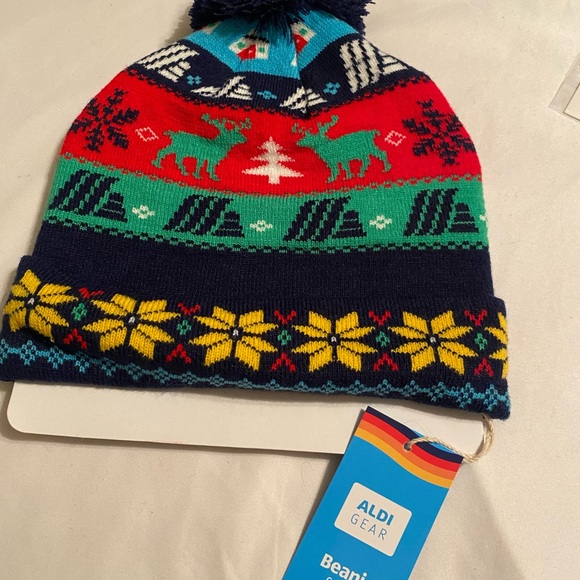 Aldi Gear ugly sweater set - Picture 2 of 6